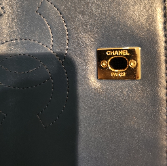 Chanel Chevron Trendy Flap Bag - Picture 12 of 15